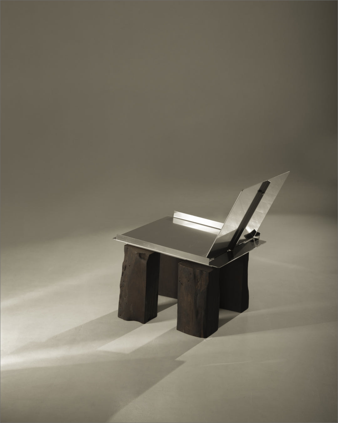 Silla de acero